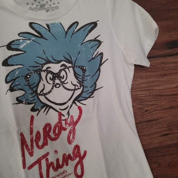Universal Studios Nerdy Thing Size Small Shirt Women’s white Dr. Seuss - Picture 1 of 6